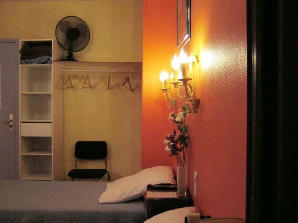 Hotel Innova Cardabella Avignon Rum bild