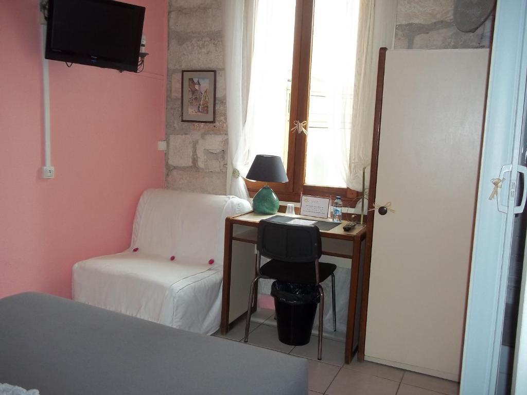 Hotel Innova Cardabella Avignon Rum bild