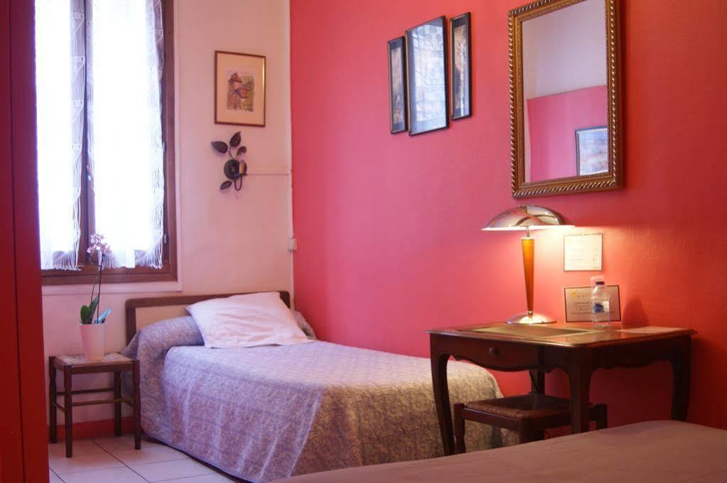 Hotel Innova Cardabella Avignon Exteriör bild